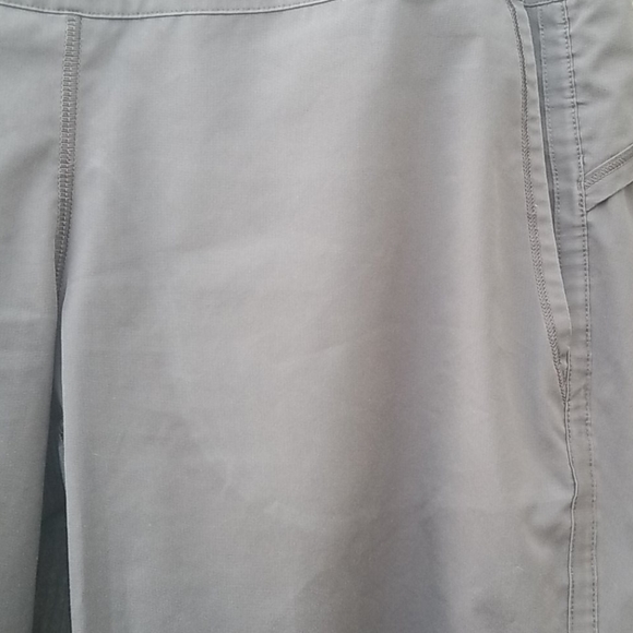 Lululemon Long Shorts Size 10 - Picture 9 of 9